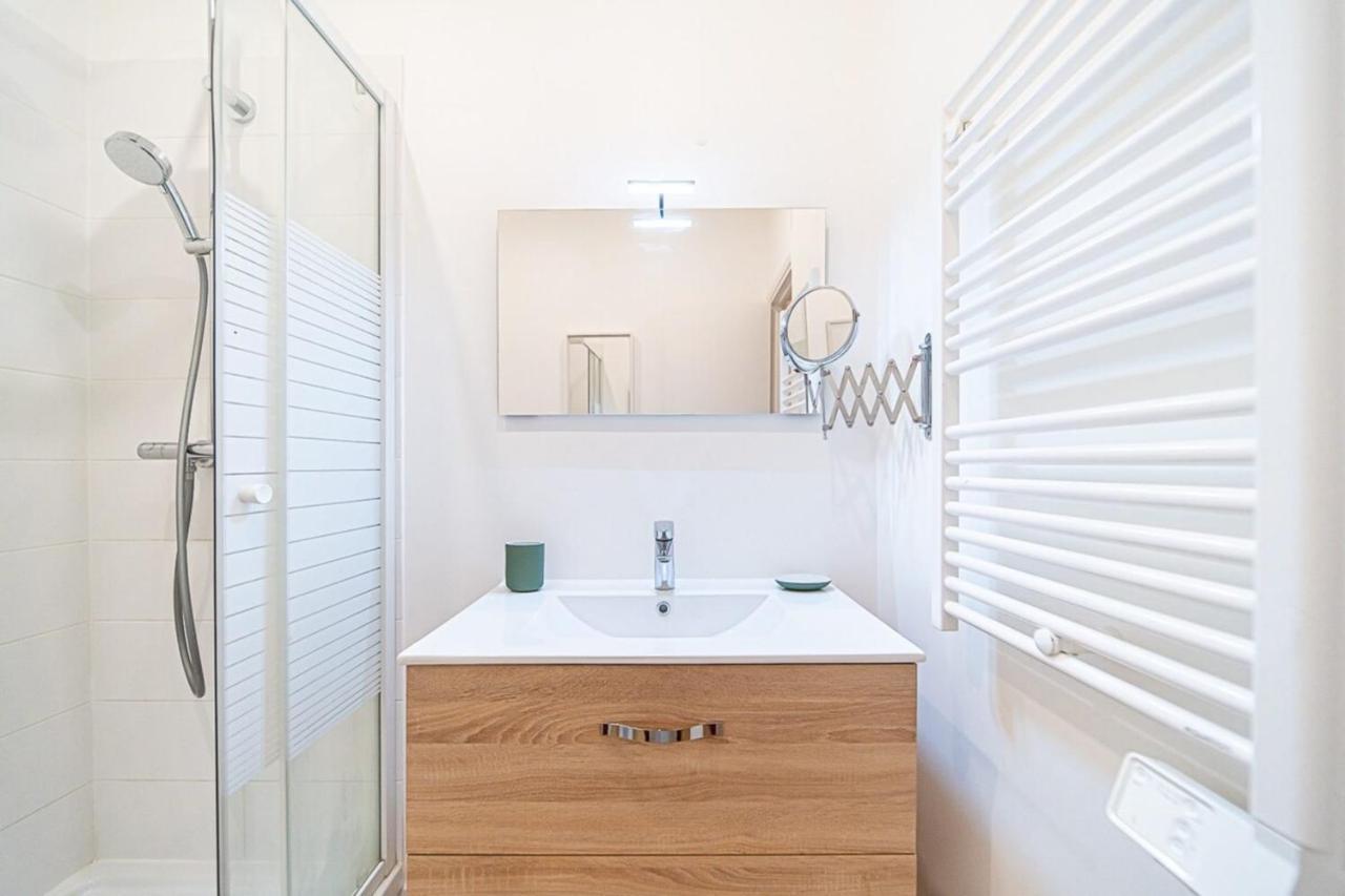 Le Petit Aguesseau-Piscine Du Rhone Bellecour Apartment Lyon Luaran gambar
